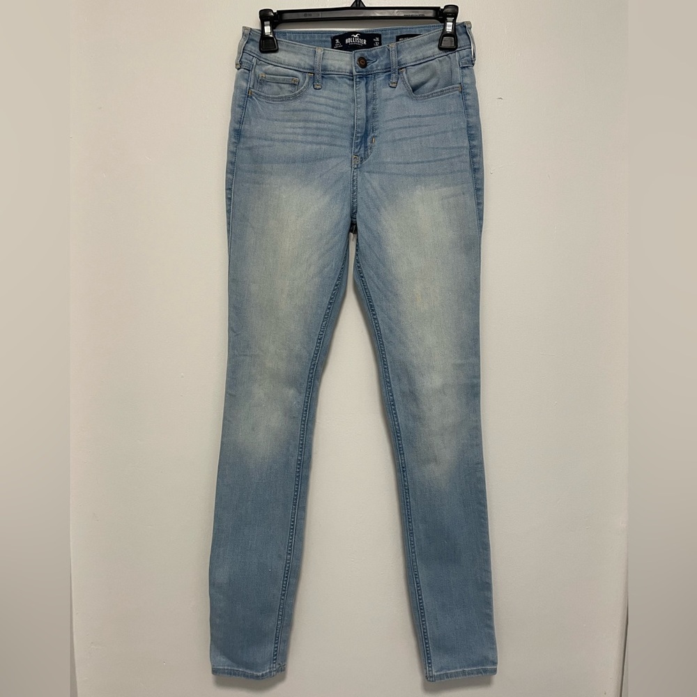 Hollister High Rise Super Skinny Jeans